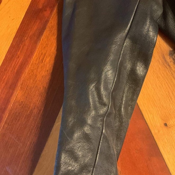 Authentic leather biker jacket. - Picture 6 of 9